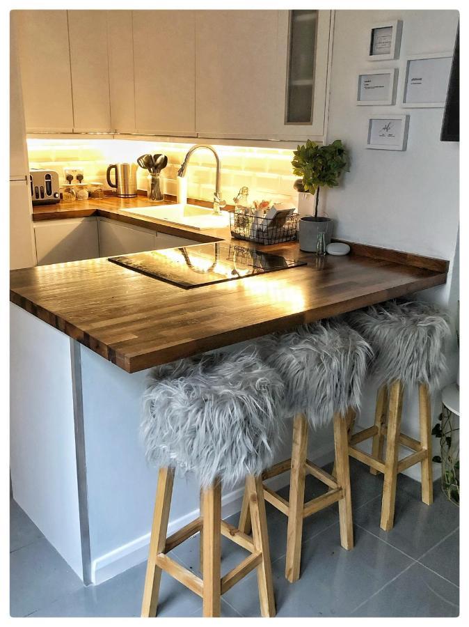 The Beach Hideaways Appartamento Hove Esterno foto