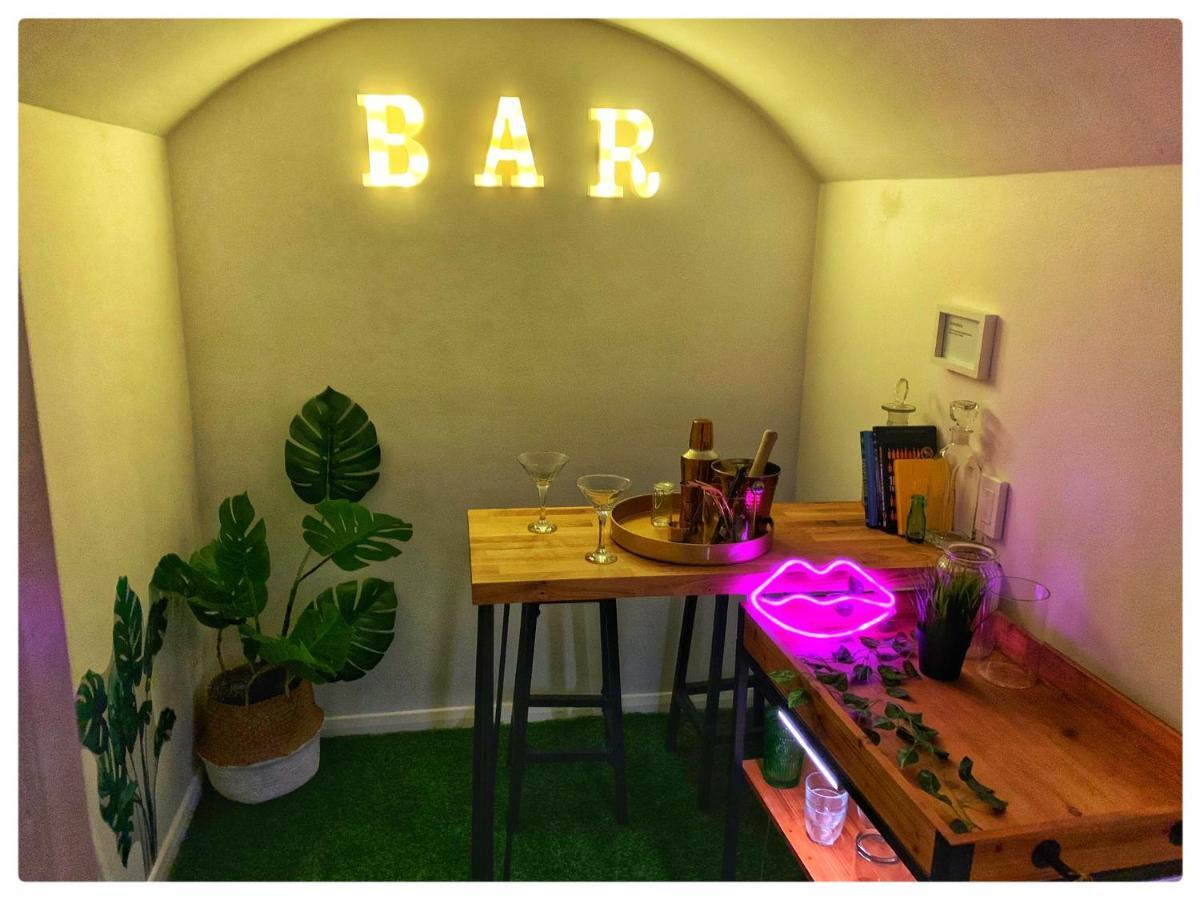 The Beach Hideaways Appartamento Hove Esterno foto
